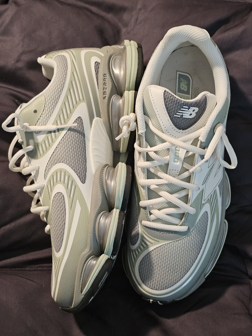 New Balance ABZORB 2000 ‘Silver Moss’ / Bayberry / Sea Salt Men’s 9.5